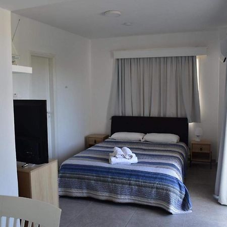 Maria Holiday Apartments 프로타라스 외부 사진